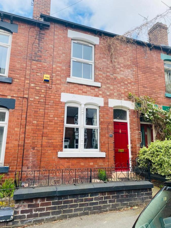 Willa Cosy House With Garden & Parking, Sheffield Zewnętrze zdjęcie