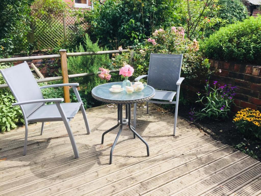 Willa Cosy House With Garden & Parking, Sheffield Zewnętrze zdjęcie