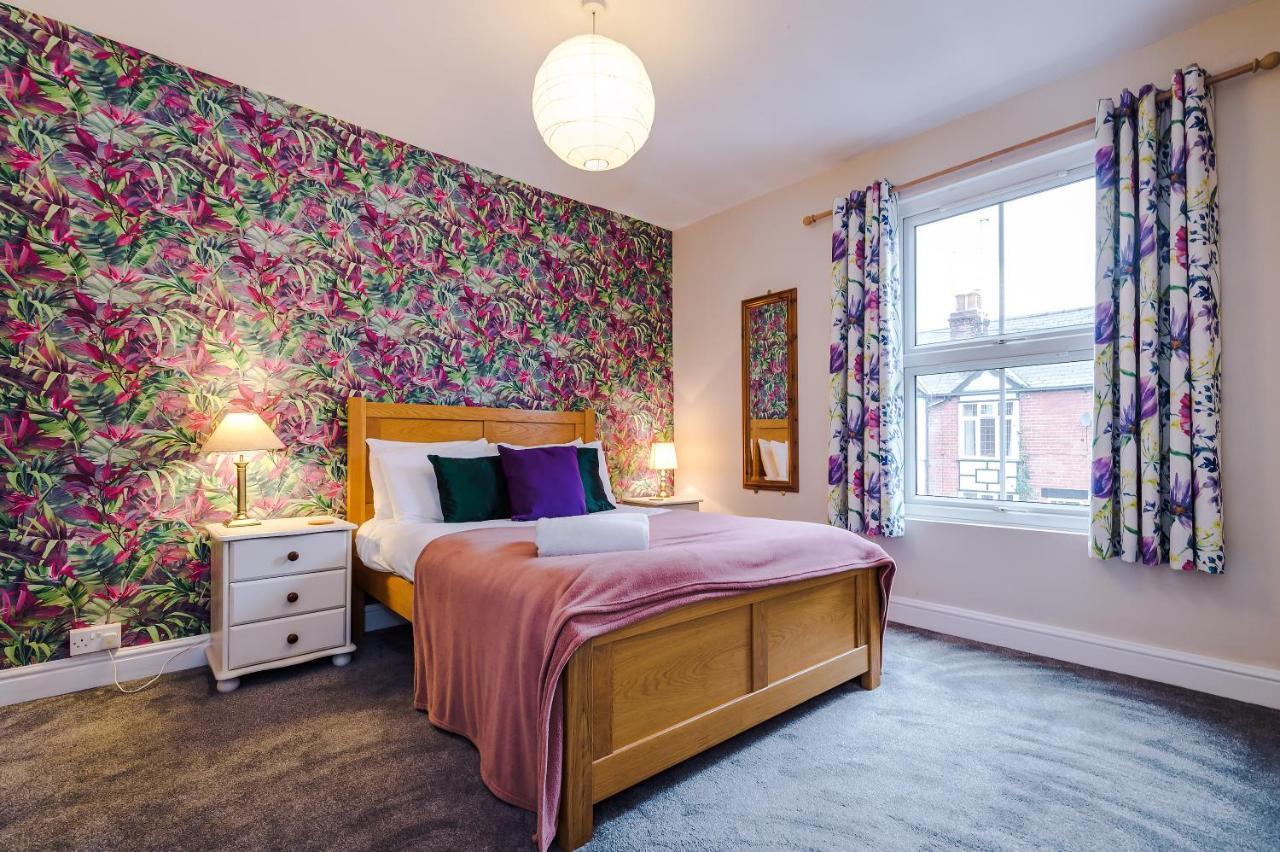 Willa Cosy House With Garden & Parking, Sheffield Zewnętrze zdjęcie