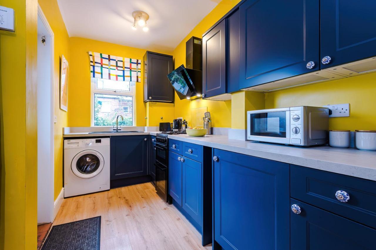 Willa Cosy House With Garden & Parking, Sheffield Zewnętrze zdjęcie