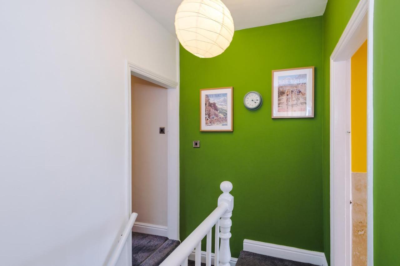 Willa Cosy House With Garden & Parking, Sheffield Zewnętrze zdjęcie