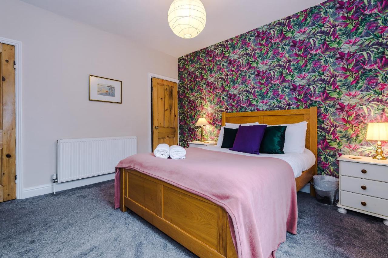 Willa Cosy House With Garden & Parking, Sheffield Zewnętrze zdjęcie