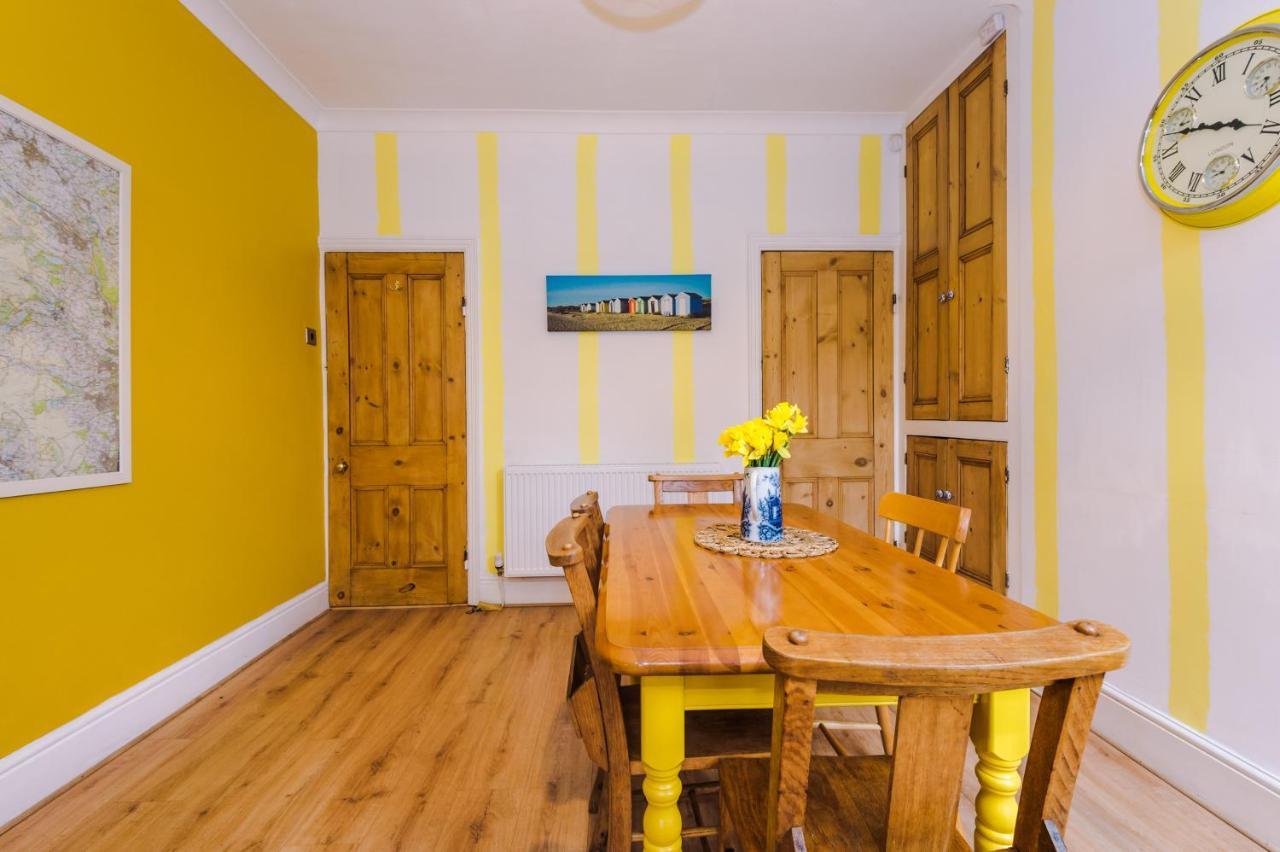 Willa Cosy House With Garden & Parking, Sheffield Zewnętrze zdjęcie
